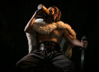 Barbaro D&D 5e: guida alla classe e all’ottimizzazione per novizi cammini primordiali barbaro